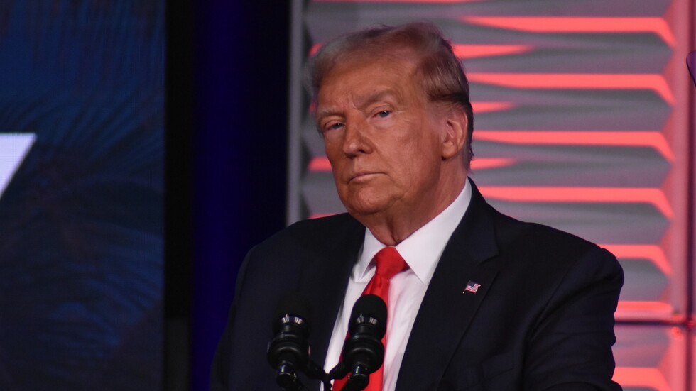 لأول مرة.. زيلينسكي يرد على ترامب وينصحه بالتفكير قبل أن يتكلم