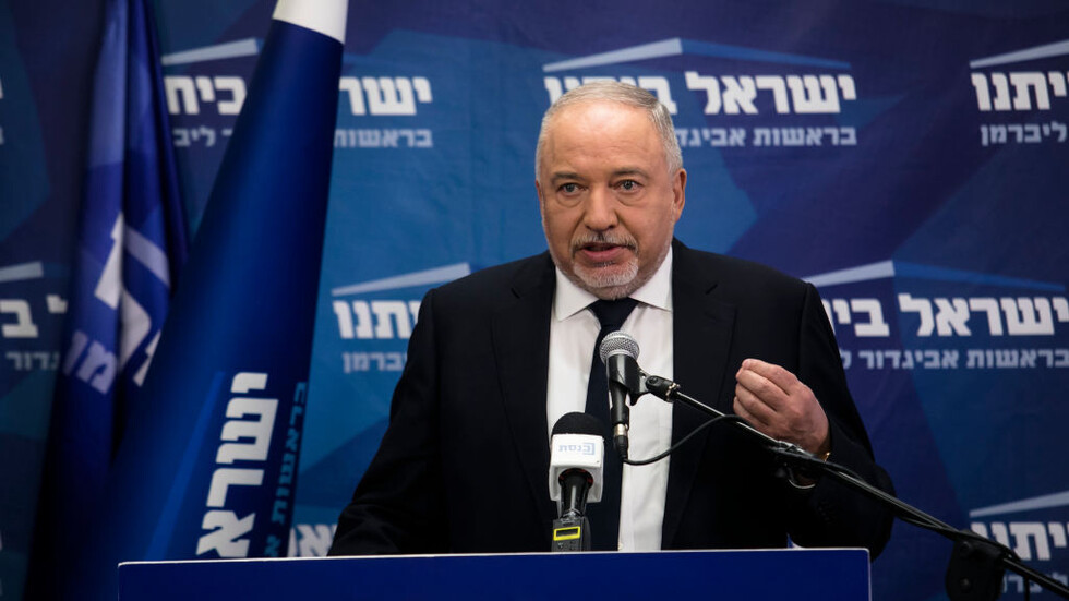 ليبرمان يؤكد رفضه طلب "الليكود" بالانضمام إلى الحكومة