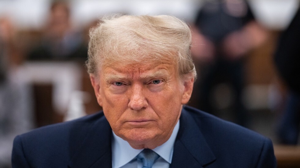 ترامب يطالب بمنحه حصانة قضائية شاملة حتى لو "تجاوز الحدود"