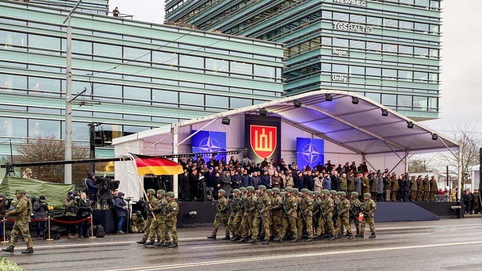 الناتو: تدريبات "المدافع الصامد" تهدف إلى ردع الخصوم المحتملين