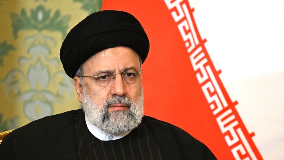 رئيسي يدين الهجوم الإسرائيلي ومقتل مستشارين عسكريين في دمشق ويتوعد بالرد