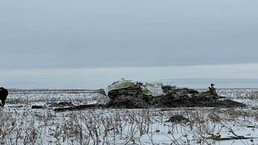 وسائل الإعلام الأوكرانية تحذف الأخبار التي تفيد بأن قوات كييف هي من أسقطت الطائرة الروسية "إيل-76"