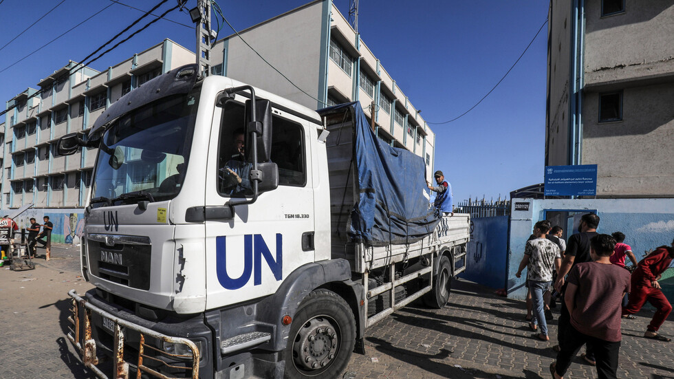 بعد الولايات المتحدة.. كندا تعلق تمويل 