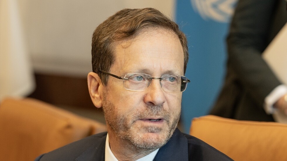 رئيس إسرائيل يتهم "العدل الدولية" بتحريف كلامه