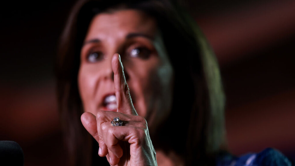 نيكي هايلي توضح "طريقة الرد المناسبة" على استهداف "البرج 22" الأمريكي (فيديو)