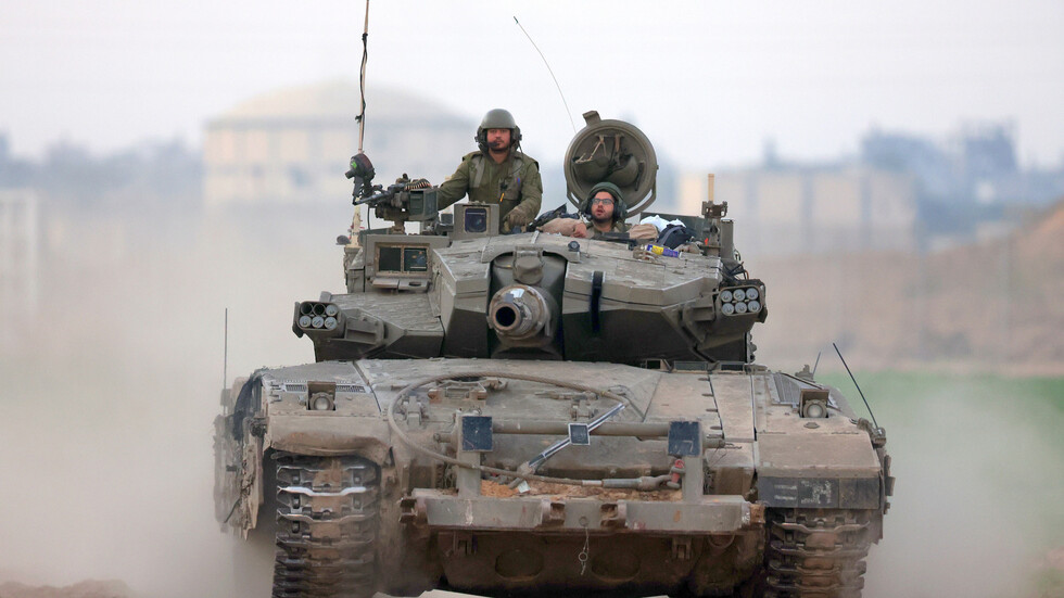 "القسام" تنشر مشاهد جديدة لمواجهات بين مقاتليها وجنود وآليات إسرائيلية في مخيمي المغازي والبريج