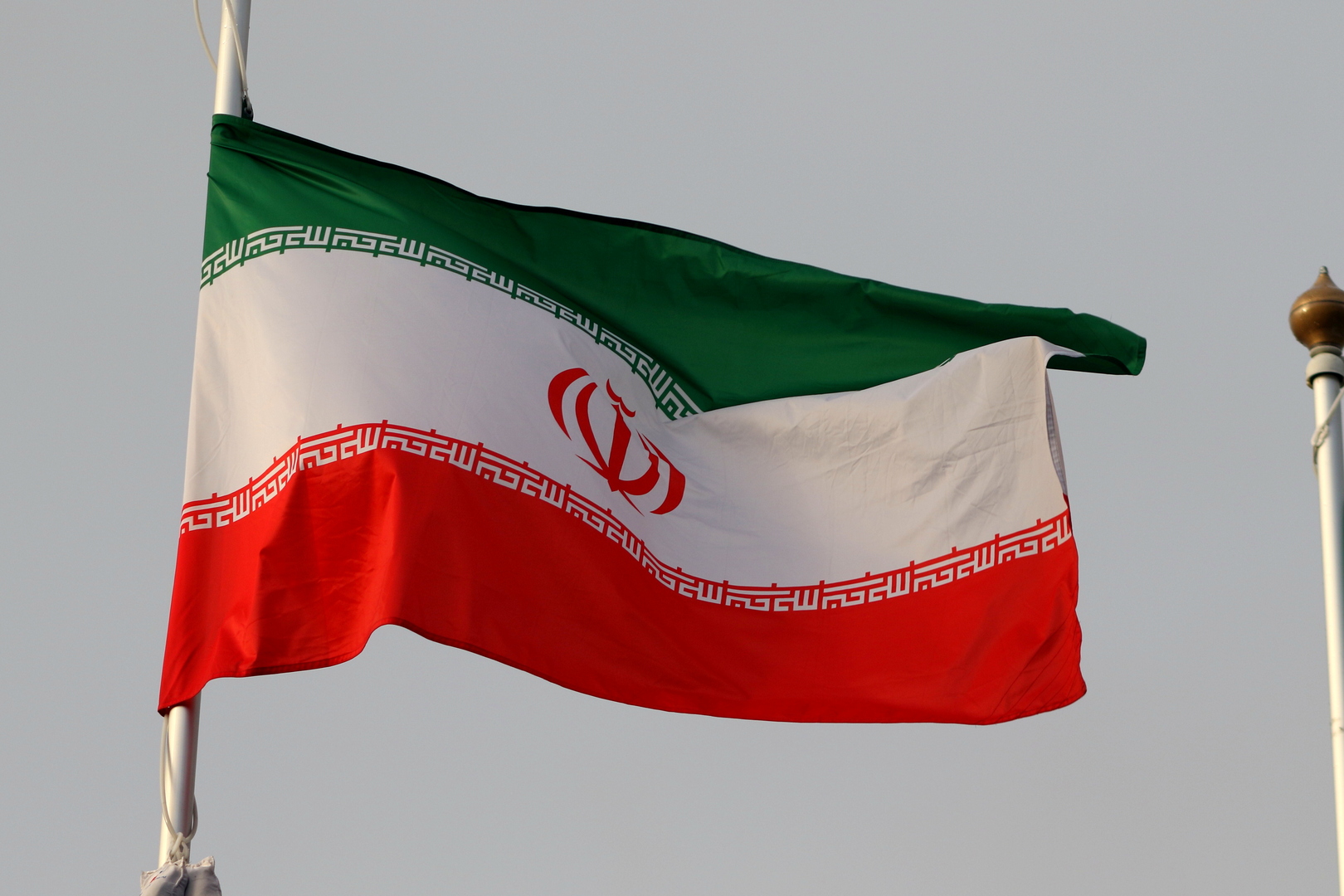 السلطات الإيرانية تعدم 5 مدانين بالسطو المسلح