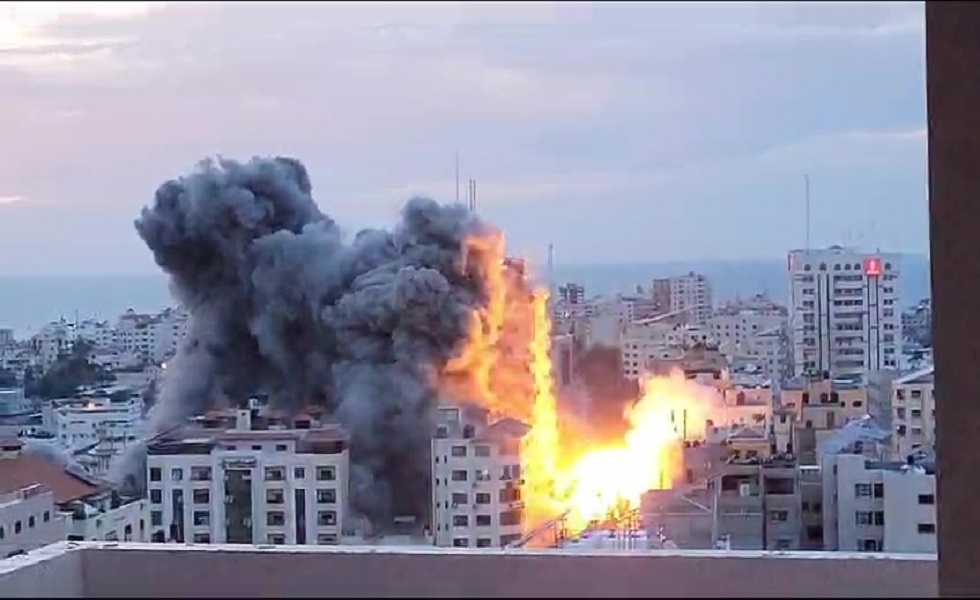 انفجار قوي يهز ضاحية بيروت الجنوبية (فيديو)
