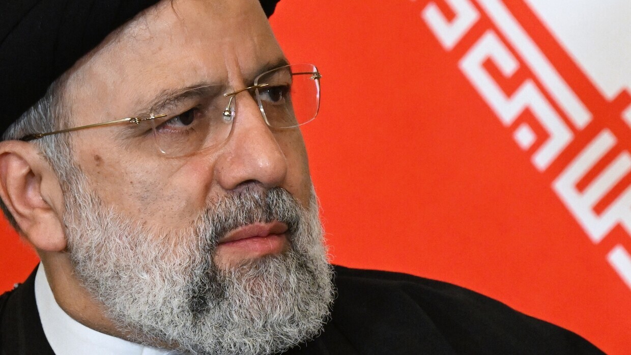 الرئيس الإيراني: سيتم كشف ومحاسبة مرتكبي التفجير الإرهابي 