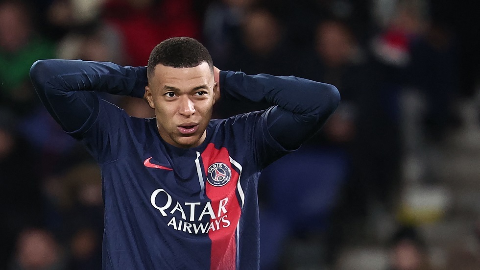 الكشف عن الاتفاق السري بين الخليفي ومبابي