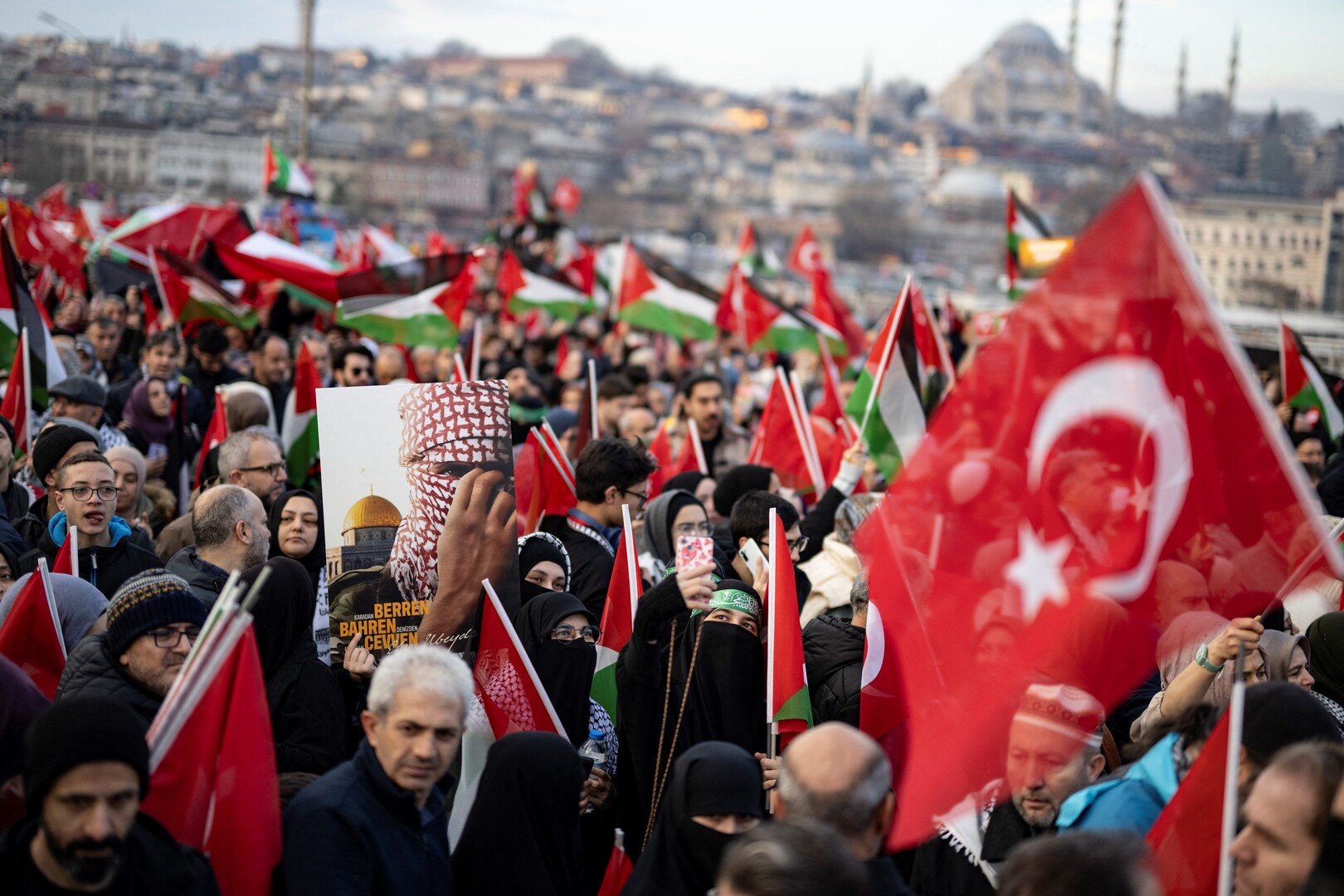 رئيس البرلمان التركي: مُقبلون على مرحلة “ما بعد الصهيونية” رئيس البرلمان التركي: مُقبلون على مرحلة “ما بعد الصهيونية”