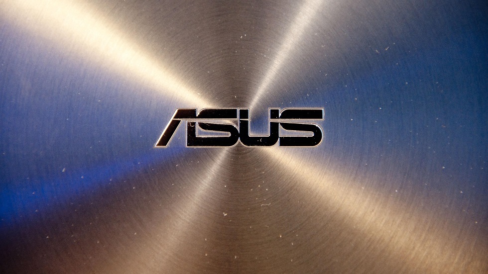 حاسب جديد من Asus  مزود بشاشتين ومواصفات مميزة!