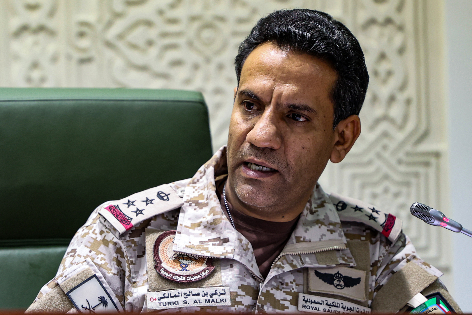 الدفاع السعودية: لا صحة لما يتم تداوله عن وصول قوات أجنبية إلى قاعدة الملك فهد