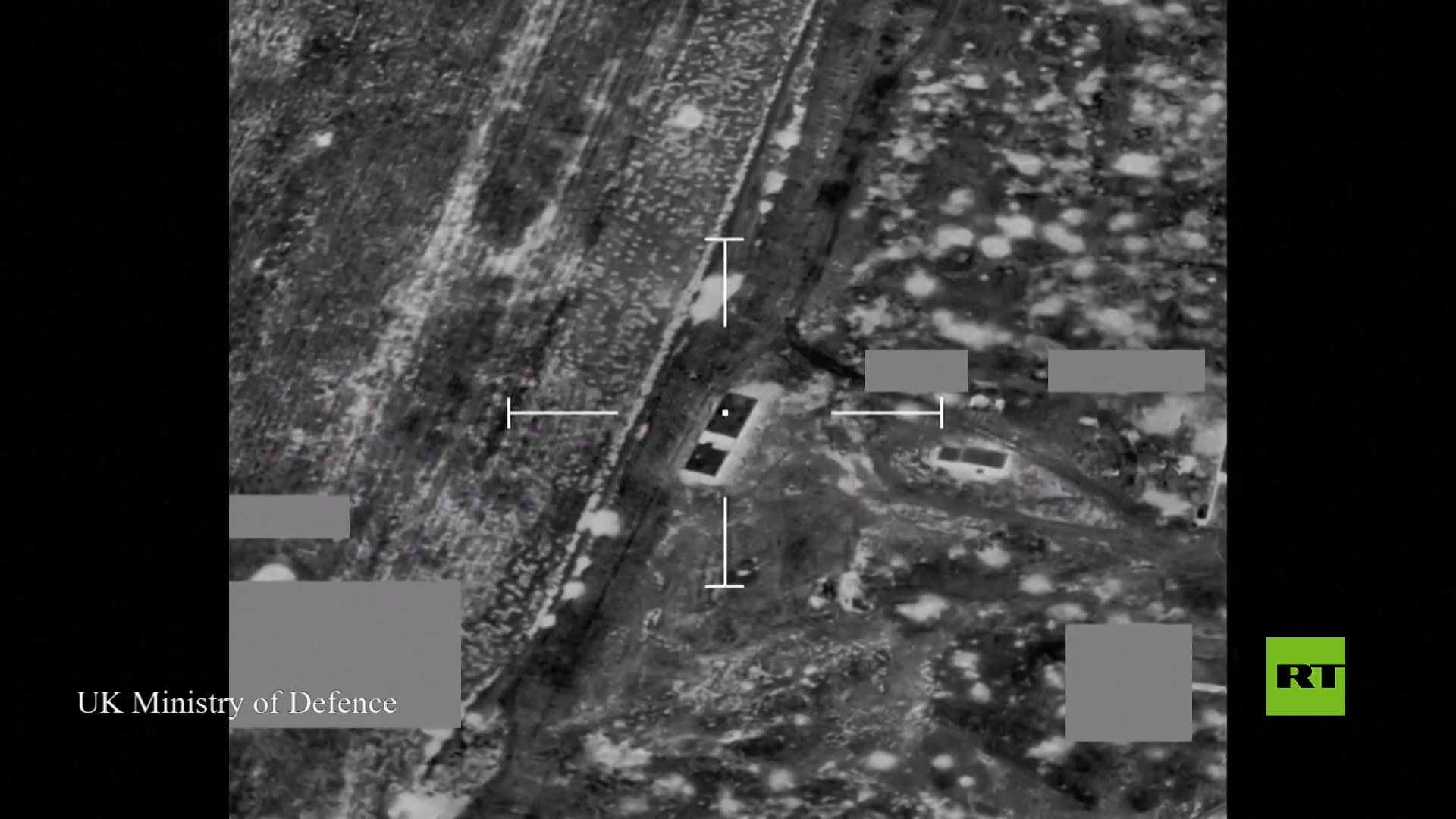 شاهد بالفيديو.. الطائرات الحربية البريطانية تقلع من قبرص وتصيب أهدافا في اليمن