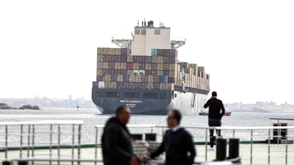 الاتحاد الأوروبي يصف الوضع في البحر الأحمر بأنه 