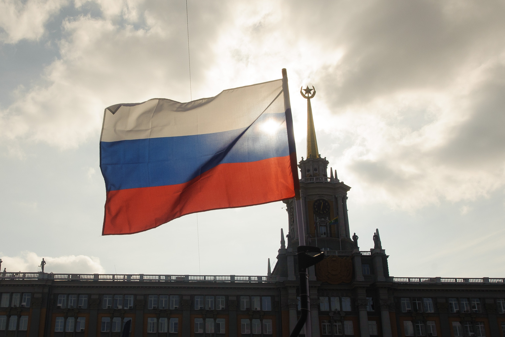 السفير الروسي لدى لندن يستبعد نشوب صراع عسكري بين روسيا وبريطانيا رغم الخلاف سياسيا