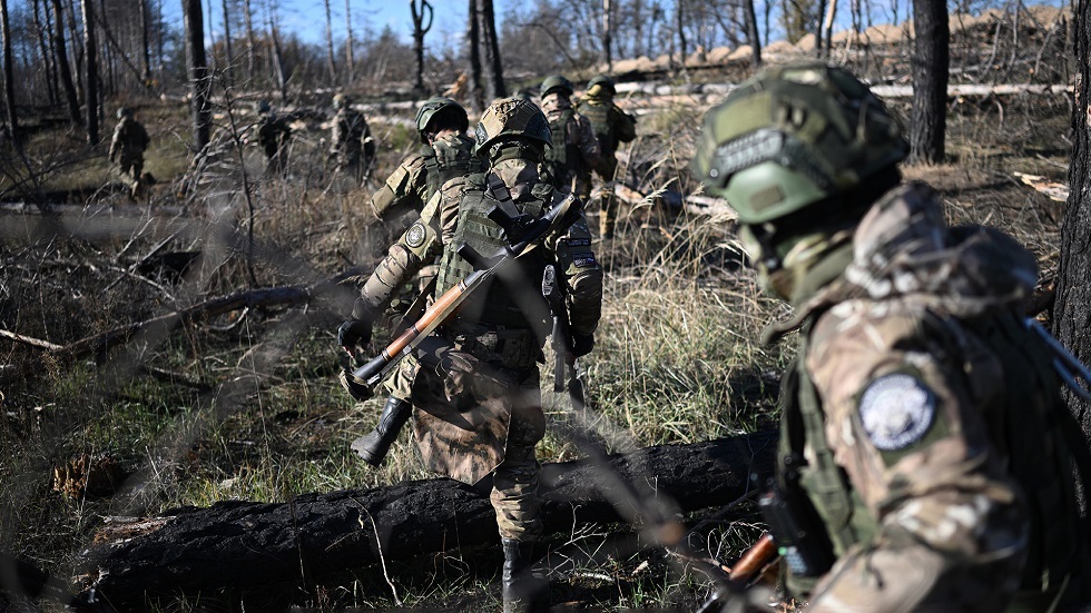 قائد في الجيش الروسي: خطوط الدفاع الروسية رفعت قدرة القوات على الصمود بمقدار ستة أضعاف