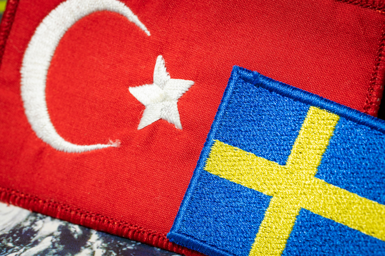 السفير الأمريكي يصدر بيانا بشأن مصادقة البرلمان التركي على انضمام السويد إلى حلف 