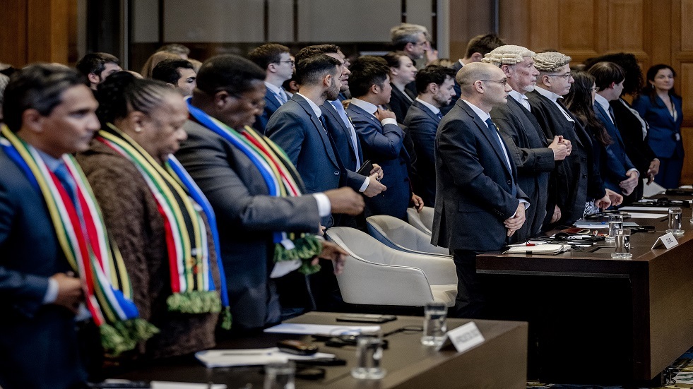 مصطفى البرغوثي: قبول محكمة العدل العليا لقضية الإبادة الجماعية يعني محاكمة إسرائيل مصطفى البرغوثي: قبول محكمة العدل العليا لقضية الإبادة الجماعية يعني محاكمة إسرائيل