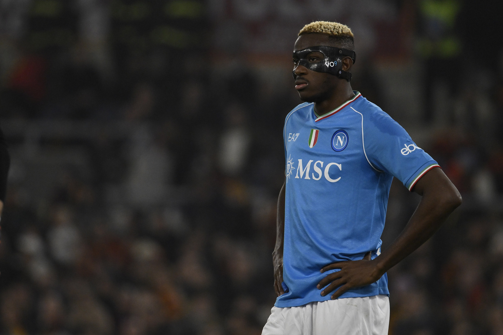 رئيس نابولي يؤكد رحيل المهاجم أوسيمين ويحدد وجهته المقبلة رئيس نابولي يؤكد رحيل المهاجم أوسيمين ويحدد وجهته المقبلة