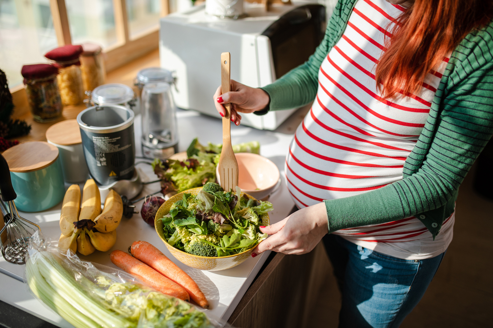 النظام الغذائي النباتي يمكن أن يهدد صحة الحوامل وأطفالهن