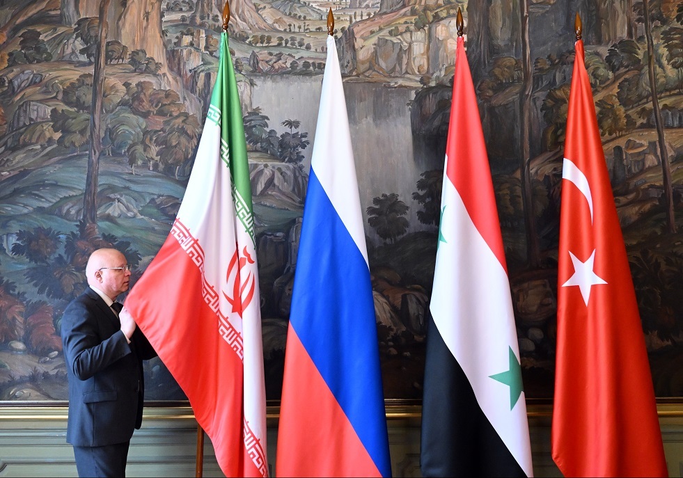 مصدر تركي يستبعد عقد لقاء لتطبيع العلاقات بين تركيا وسوريا