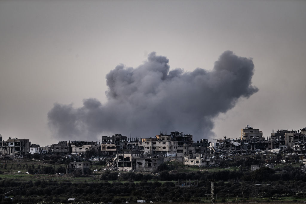 الجيش الإسرائيلي يعلن استهداف بنية تحتية للجيش السوري في درعا