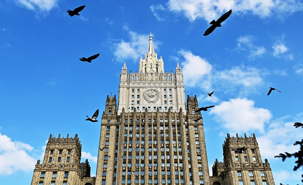 موسكو تشكر الإمارات على وساطتها في إعادة الأسرى الروس من أوكرانيا