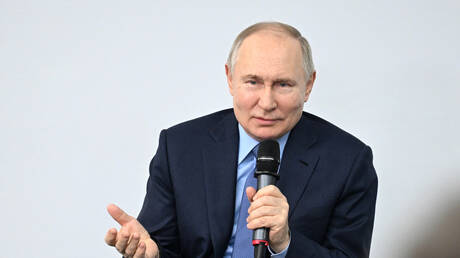 بوتين: روسيا بلد مكتفي ذاتيا بكل معنى الكلمة