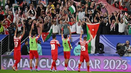 الأردن يوجه رسالة قوية لمنافسيه في كأس آسيا 