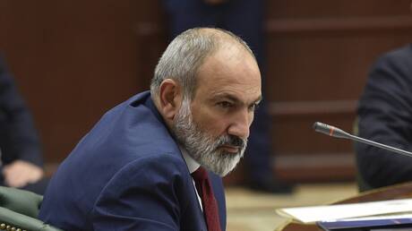 باشينيان: أرمينيا تحتاج إلى دستور جديد