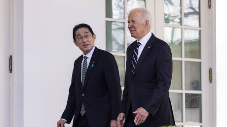 بايدن يستقبل رئيس وزراء اليابان في 10 أبريل المقبل