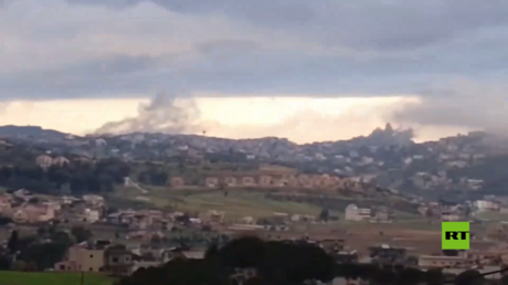 بالفيديو.. دمار كبير في بلدة الضهيرة اللبنانية جراء غارات إسرائيلية