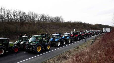 النقابات الزراعية الإسبانية تنضم إلى احتجاجات المزارعين في أوروبا