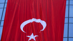 تركيا.. عمليات متزامنة في 7 ولايات ضد حزب العمال الكردستاني