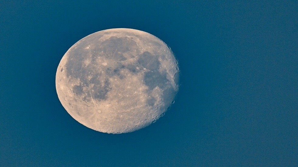 الوحدة القمرية اليابانية تدخل في فترة سبات