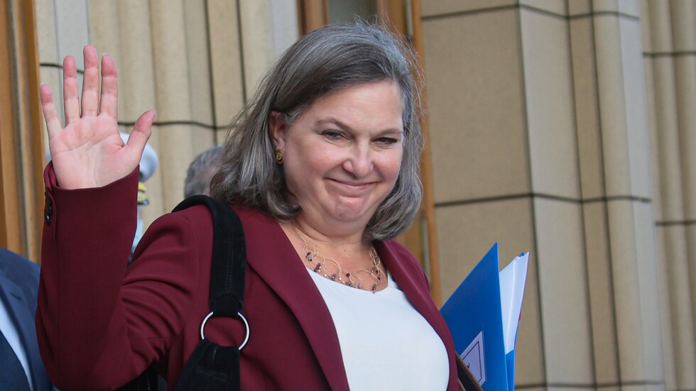 بيسكوف: زيارات نولاند إلى كييف لا تنتهي على خير