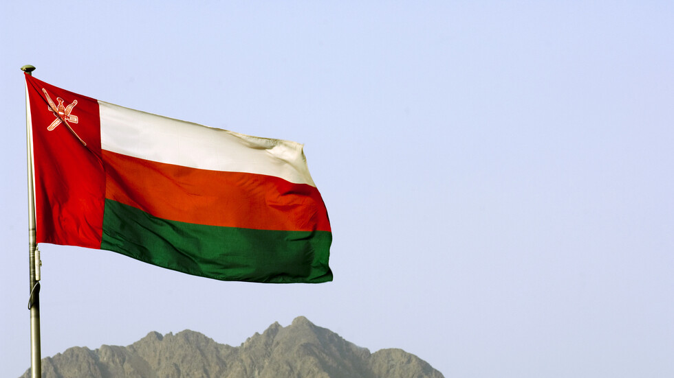 البوسعيدي يؤكد تضامن سلطنة عمان مع سوريا والعراق وأمنهما وسيادتهما ووحدة أراضيهما