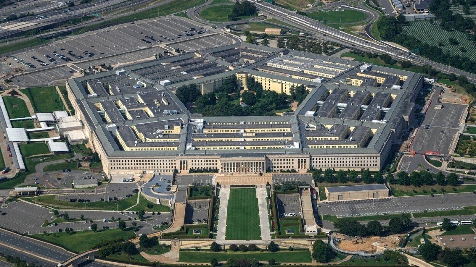 مسؤولون أمريكيون: الضربة على اليمن تأتي ضمن اليوم الثاني من الانتقام لمقتل جنودنا في الأردن