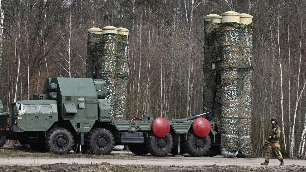 خبير يكشف عن مناطق جديدة ستحاول فيها واشنطن مواجهة روسيا بعد أوكرانيا