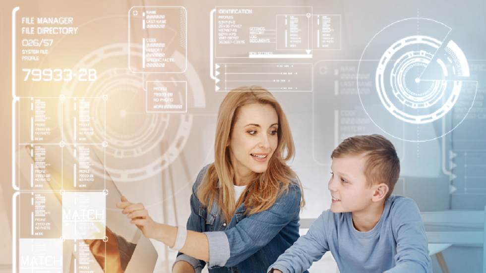 "عيون طفل" تعلّم الذكاء الاصطناعي كيفية تطور الإنسان!