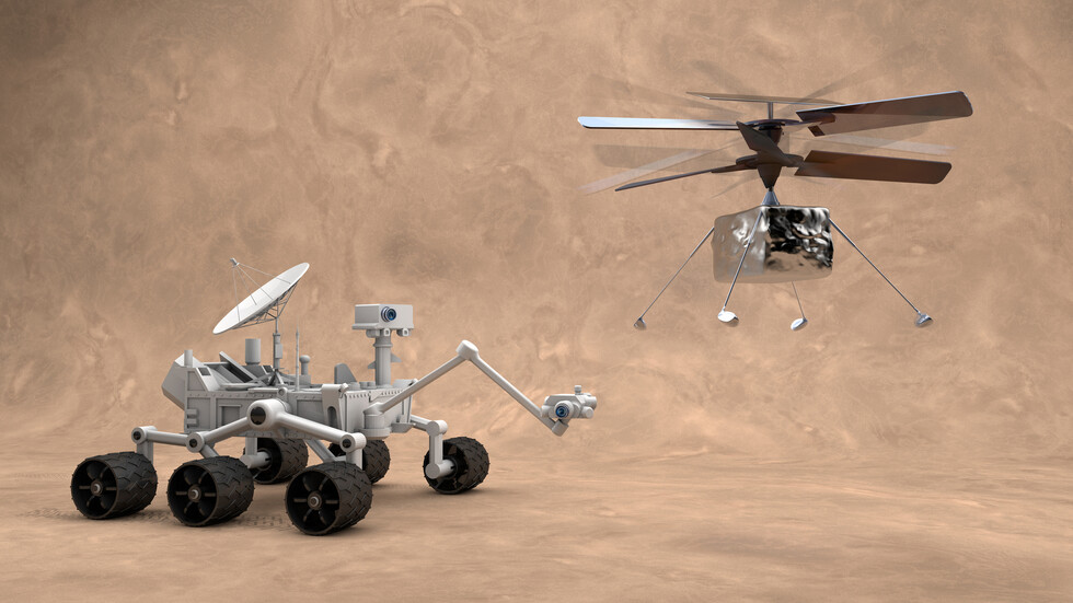 مركبة فضائية تصور رفيقتها مروحية إنجينيويتي 