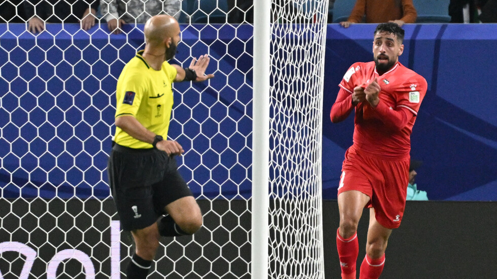 جنسية حكم مواجهة قطر وإيران تثير الجدل