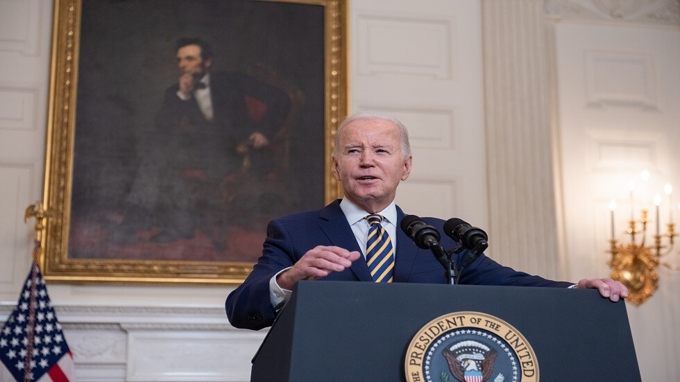 البيت الأبيض يرفض  التعليق على "محادثة" بايدن مع رئيس فرنسي رحل منذ 30 عاما