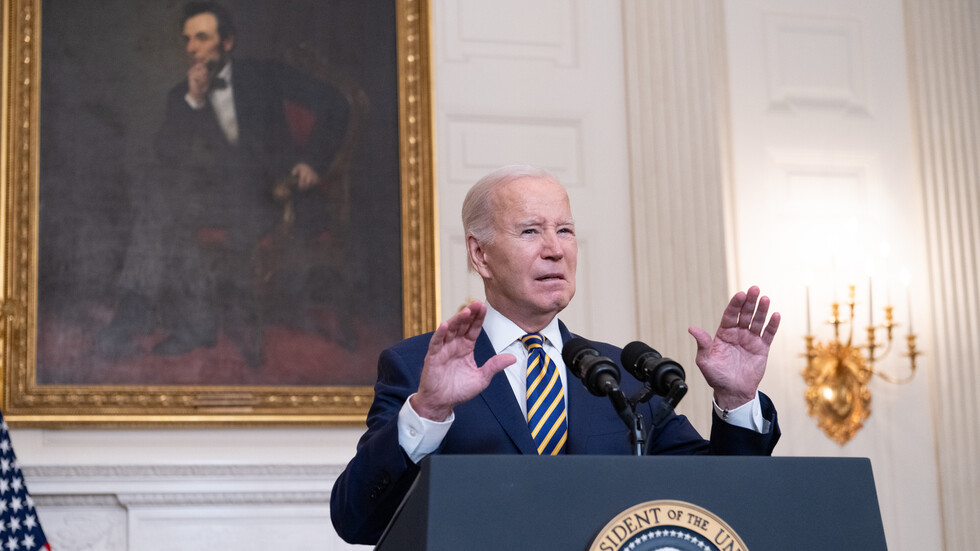 بخلاف ترامب.. لا ملاحقة لبايدن في قضية تعامله مع الوثائق السرية