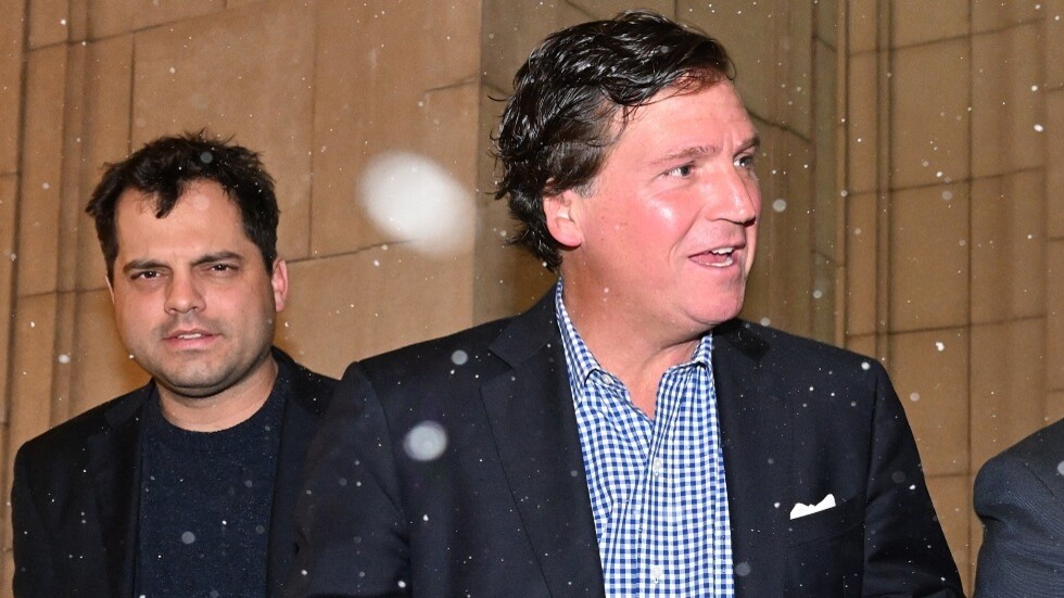 سياسي فرنسي: مقابلة بوتين مع كارلسون تثير غضب وسائل الإعلام الفرنسية حتى قبل بثها