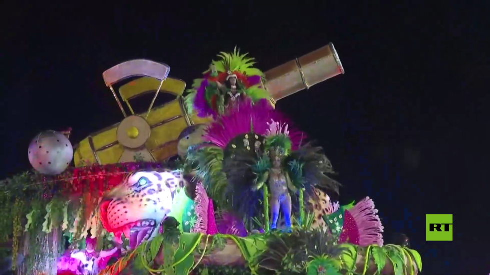 شاهد بالفيديو.. انطلاق كرنفال البرازيل