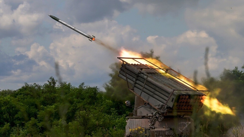 الخبراء الروس يطورون 