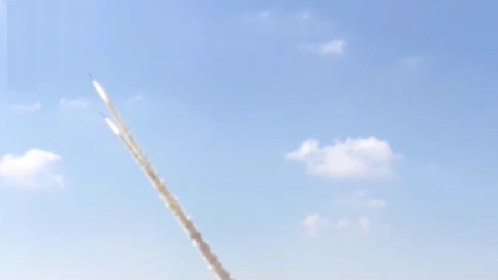 "المجاهدين" تعرض مشاهد من قصف صاروخي مشترك مع "كتائب المقاومة" لغلاف غزة الجنوبي (فيديو)