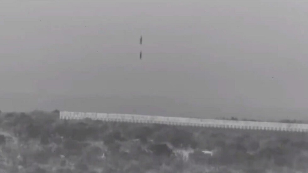 الجيش الإسرائيلي يعلن استكمال موجة غارات واسعة النطاق على لبنان